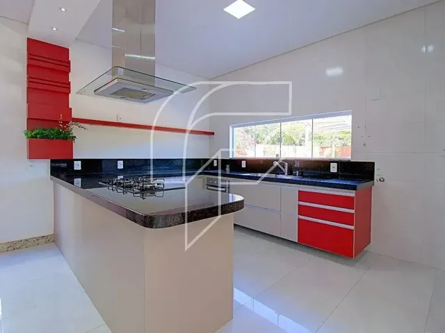 Imagem 12: Imóvel para Venda com 320 Metros Quadrados com 4 Quartos em Interlagos - Vila Velha - Es