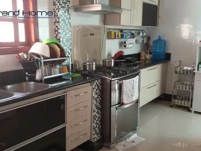 Imagem 4: Casa 4 Quartos em Interlagos