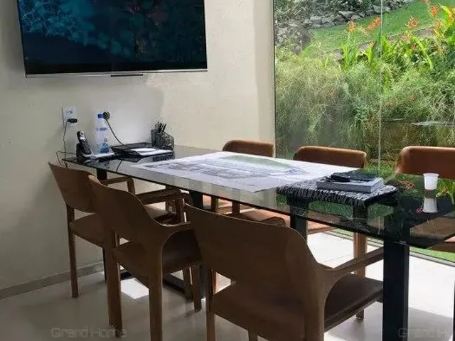 Imagem 2: Casa 5 Quartos em Centro