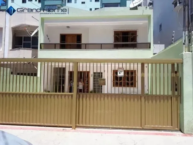 Imagem: Casa 4 Quartos em Itapuã
