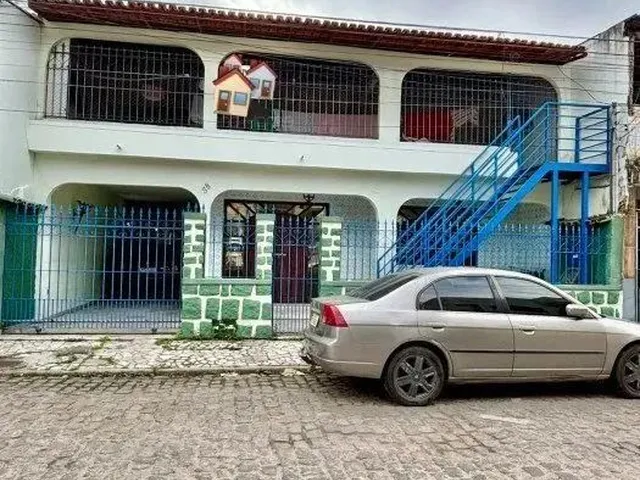 Imagem 1: Casa 4 Quartos em Ibes