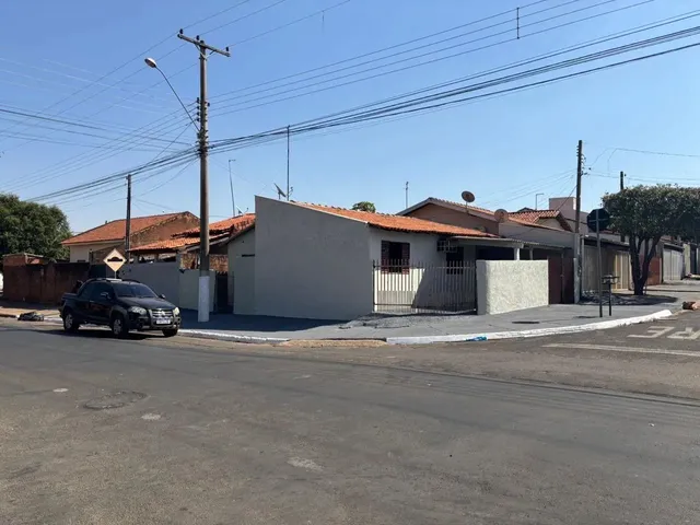 Imagem: Vende-Se Três Casas no Mesmo Lote
