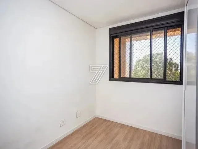 Imagem 2: Apartamento / 2 Quartos / Cabral / 72M²