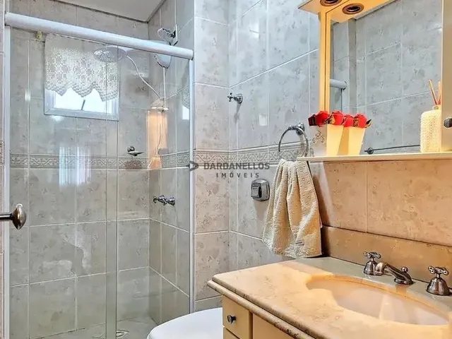 Imagem 10: Apartamento com 3 Quartos, 3 Vagas e Sacada com Churrasqueira no Centro