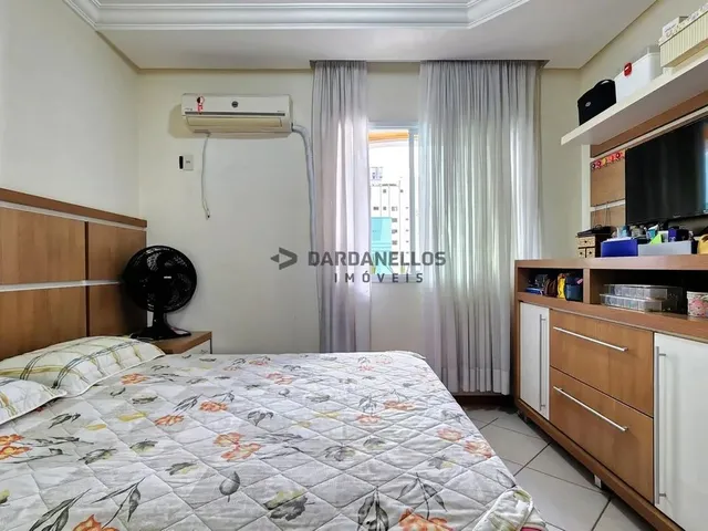 Imagem 15: Apartamento com 3 Quartos, 3 Vagas e Sacada com Churrasqueira no Centro