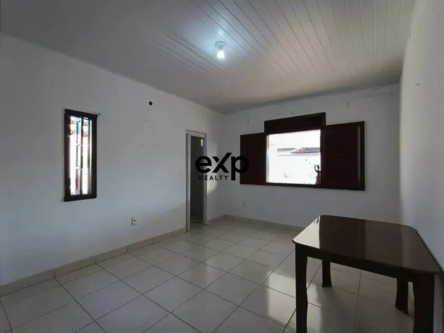 Imagem 11: Duas Casas para Venda em Valença Bahia, Proximo À Faculdade - 05 Quartos no Total