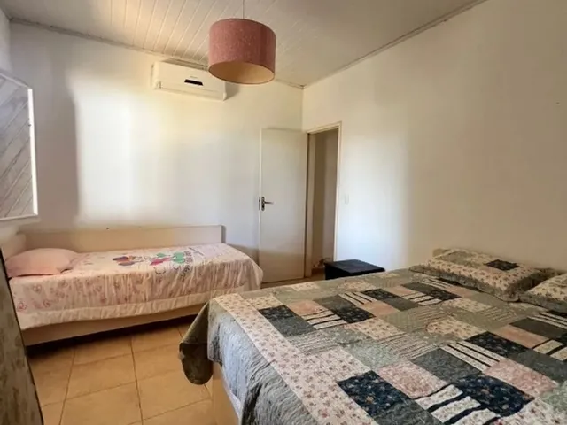 Imagem 2: Oportunidade Única: Casa de Praia por R$ 290 Mil na Praia do Saco