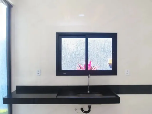 Imagem 9: Vendo Casa no Padang Beach