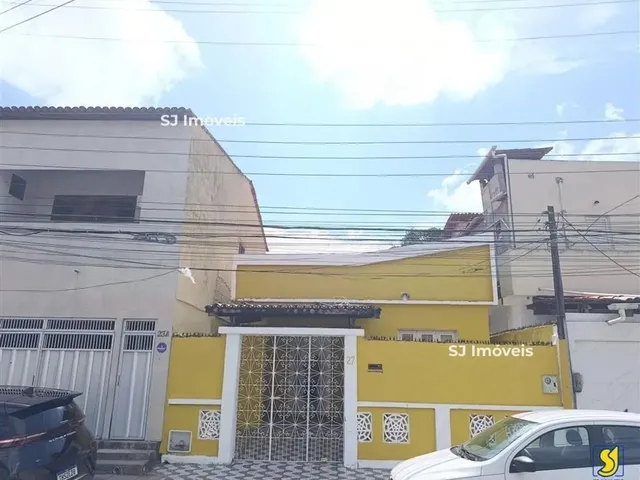 Imagem: Casa com Quintal e 2 Suítes no Bom Futuro
