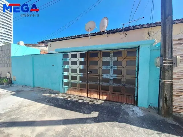 Imagem: Casa com 3 Quartos no Bairro Parque Araxá