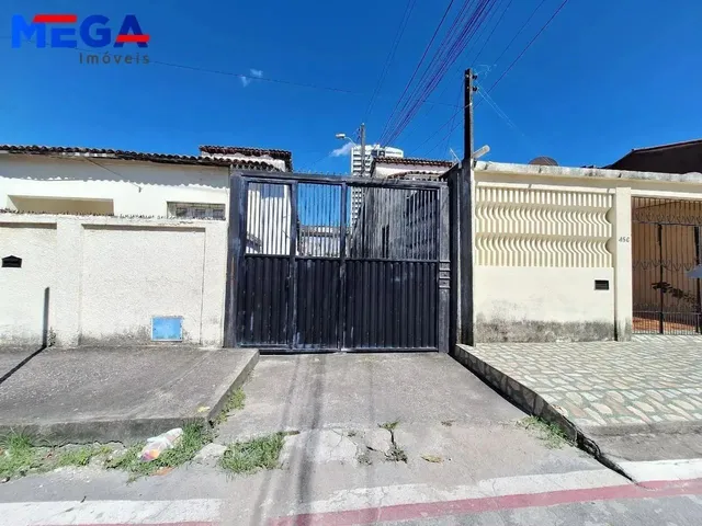 Imagem 4: Casa com 3 Quartos no Bairro Parque Araxá - Fortaleza, Ce