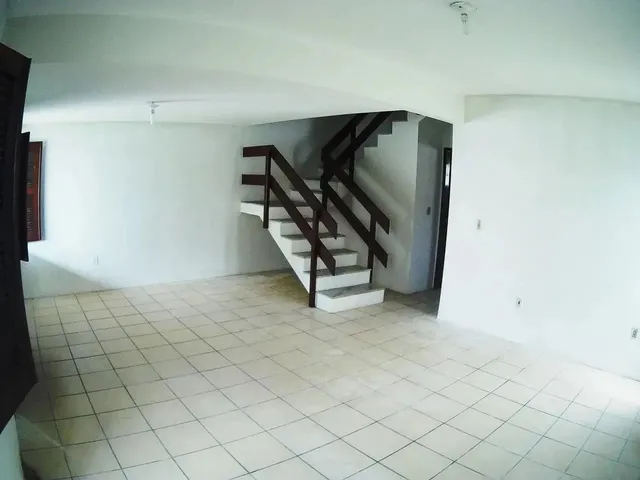 Imagem 3: Casa Duplex com 3 Suítes
