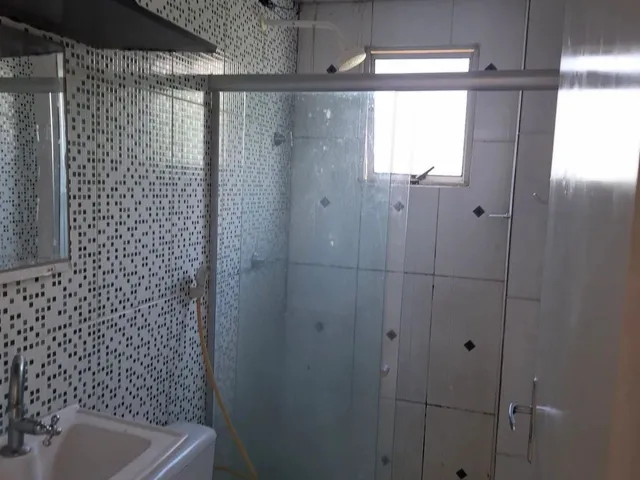 Imagem 3: Alugo Ou Vendo Apt. Reformado com 2Qts no Petrópolis