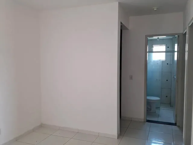 Imagem 9: Alugo Ou Vendo Apt. Reformado com 2Qts no Petrópolis