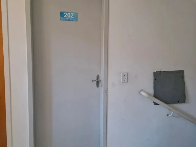 Imagem 10: Alugo Ou Vendo Apt. Reformado com 2Qts no Petrópolis