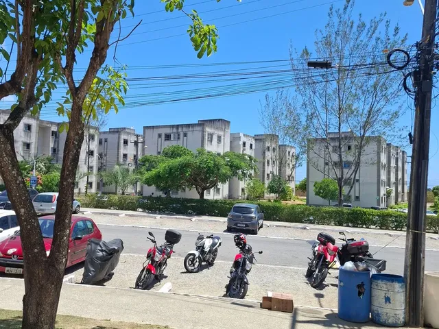 Imagem 13: Alugo Ou Vendo Apt. Reformado com 2Qts no Petrópolis