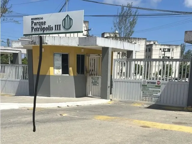 Imagem 14: Alugo Ou Vendo Apt. Reformado com 2Qts no Petrópolis