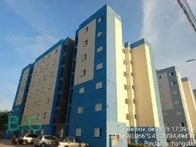 Imagem: Apartamento com 2 Dormitórios À Venda