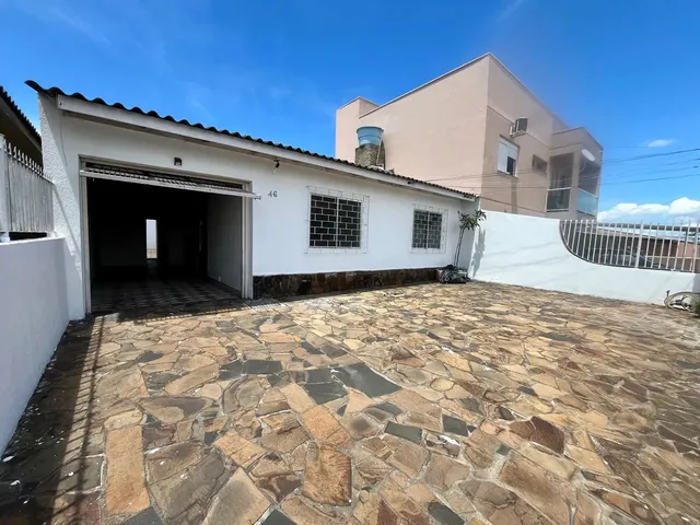 Imagem: Alugo Ótima Casa de 4 Dormitórios em Gravataí!