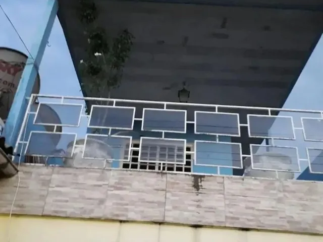 Imagem: A casa possui 2 Dormitórios, 1 Banheiro, 1 Vaga na