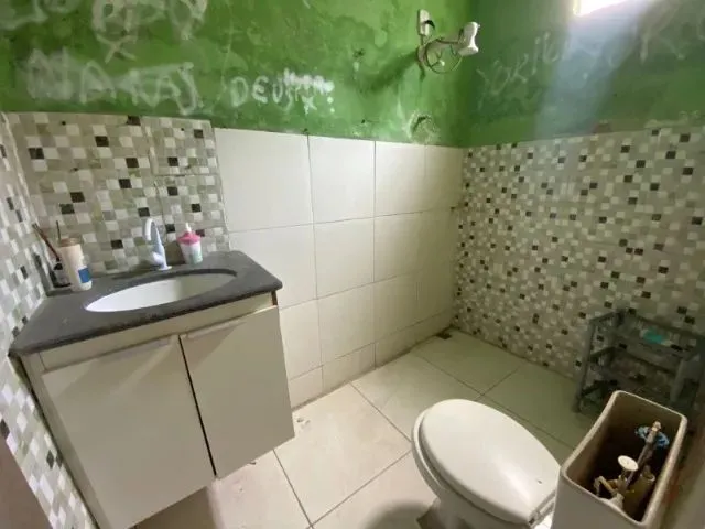 Imagem 8: Vendo Casa Triplex com Ponto Comercial Anjo da Guarda 4 Quartos