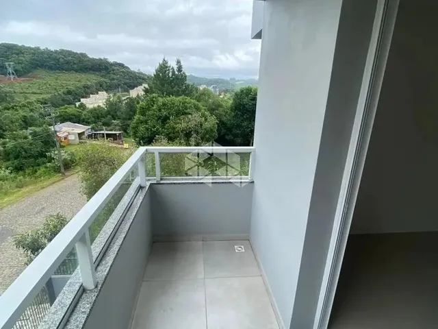 Imagem 11: Apartamento À Venda com 2 Dormitórios, Sacada com Churrasqueira, 2 Vagas, São Luiz