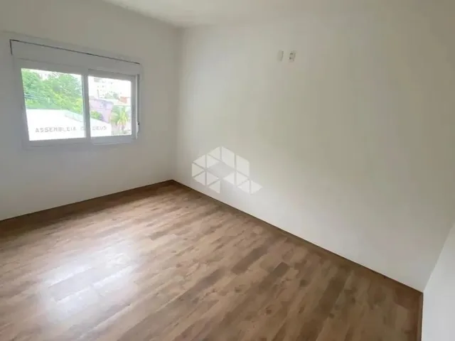 Imagem 12: Apartamento À Venda com 2 Dormitórios, Sacada com Churrasqueira, 2 Vagas, São Luiz
