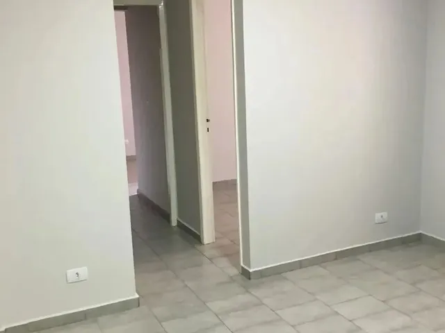Imagem: Apartamento com 2 Quartos, Completo em Armário
