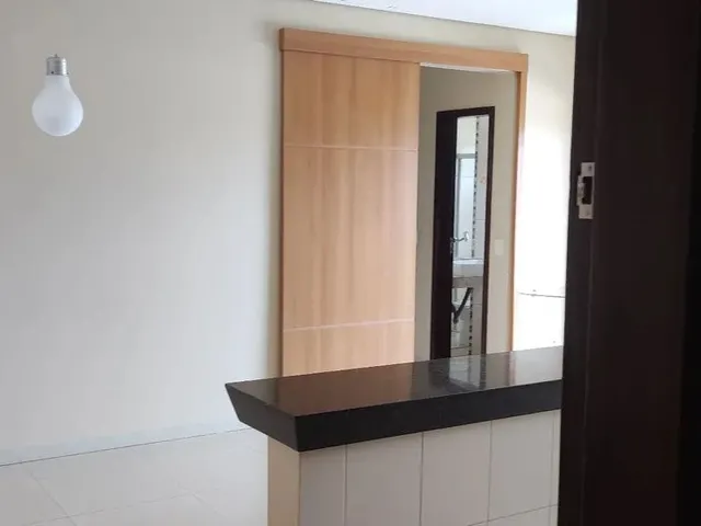 Imagem 2: Apartamento 2 Quartos com Suíte, Sacada Gourmet e Ar-Condicionado - 206 Sul