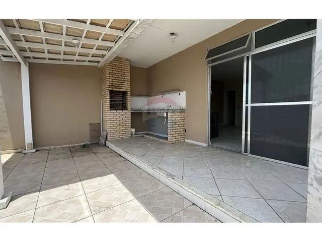 Imagem: Cobertura Luxuosa À Venda em Cabo Frio!