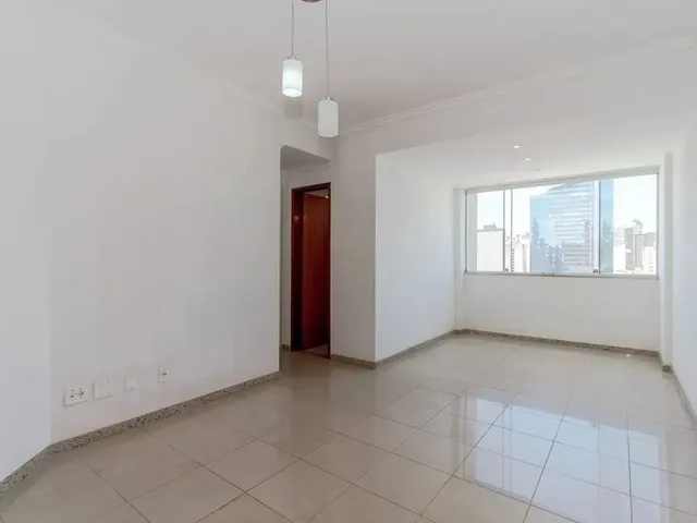 Imagem: Excelente Apartamento de 03 Quartos e 02