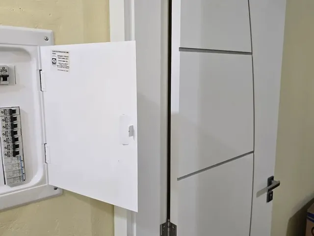 Imagem 5: Aluga-Se Um Apartamento Totalmente Reformado no Edifício Normandia, Telefone