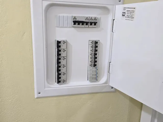 Imagem 6: Aluga-Se Um Apartamento Totalmente Reformado no Edifício Normandia, Telefone