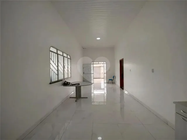 Imagem: Casa com 2 Quartos À Venda Ou para Locação