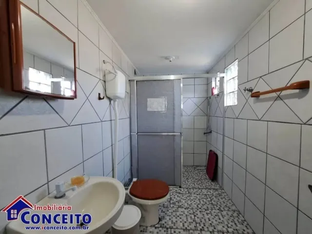 Imagem 15: Exelente Imóvel com Duas Casas em Mariluz Imbe