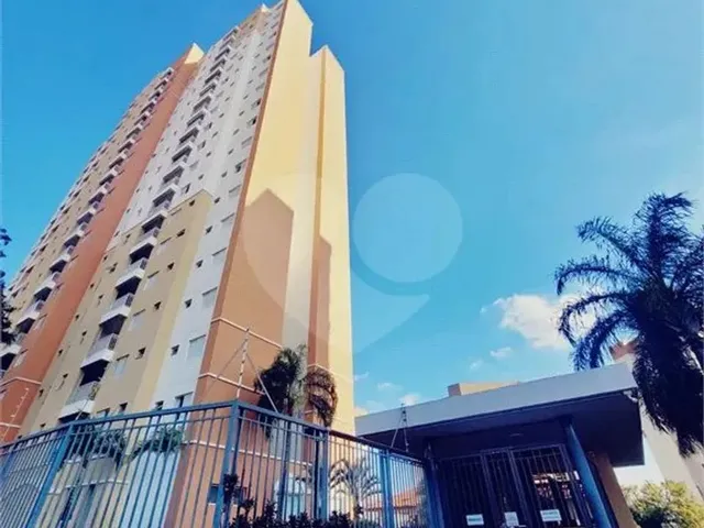 Imagem: Apartamento para Alugar com 3 Quartos, Sendo