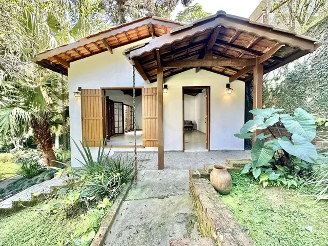 Imagem: Condomínio com 3 Quartos À Venda Ou para