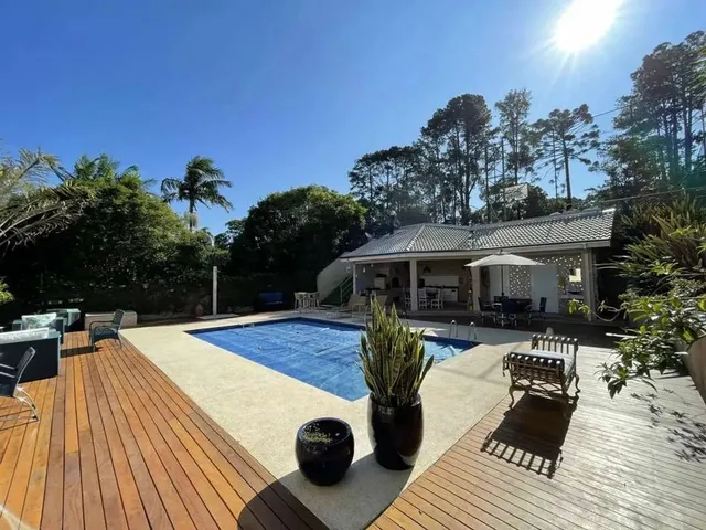 Imagem: Casa em Rua São João - Granja Viana