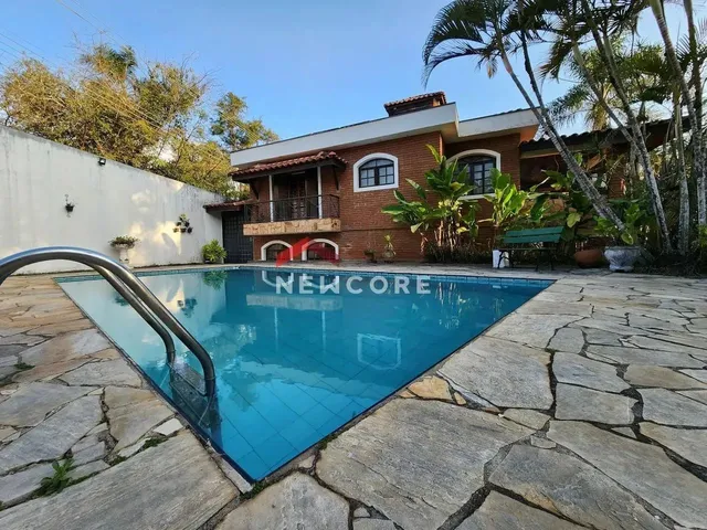Imagem: Casa em Avenida Caraguatá - Serra da Cantareira