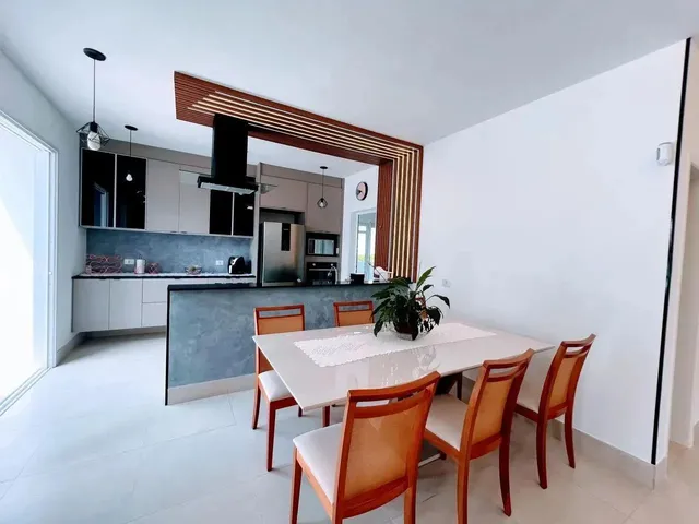 Imagem: Casa a Venda em Cotia no Parque Rizzo II