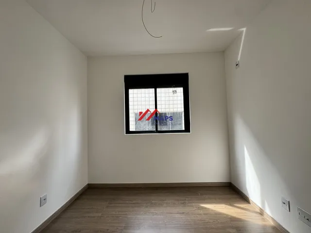 Imagem 5: Cobertura com três quartos, suíte e duas vagas de garagem no bairro Cidade Nova - Belo