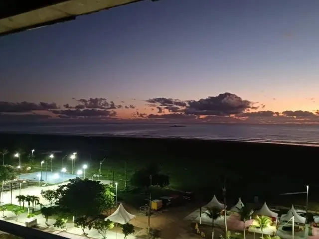 Imagem 6: Lindos Apartamentos (Novinhos) de 1 Quarto Frente pro Mar! (5 Min do Centro!