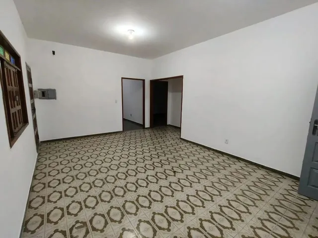 Imagem 16: Térrea para Aluguel e Venda Tem 420 Metros Quadrados com 3 Quartos em Centauro