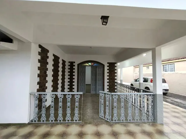 Imagem 4: Térrea para Aluguel e Venda Tem 420 Metros Quadrados com 3 Quartos em Centauro