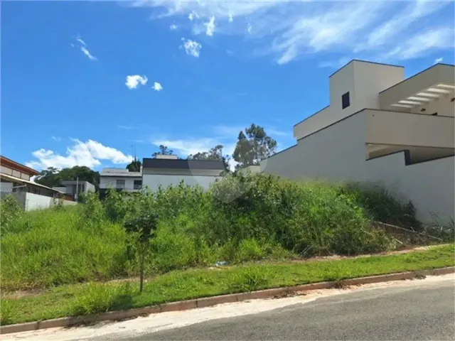 Imagem: Terreno com 1 Quartos À Venda em Pinheirinho
