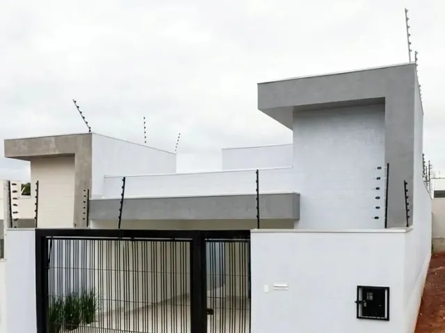 Imagem: Casa Moderna e de Alto Padrão À Venda