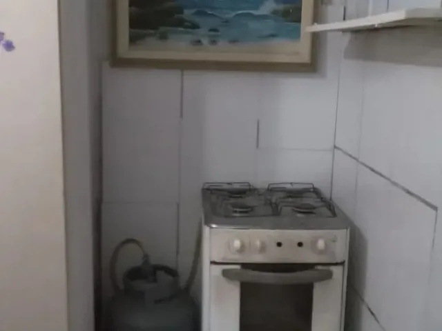 Imagem 6: Quartos Individual Mobiliado com Cozinha Privativa para Moças Ao Lado do Jardim Botânico