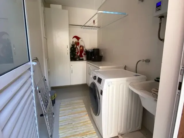 Imagem 8: Alugasse Um Quarto de Solteiro Alto Padrão So pra Mocas