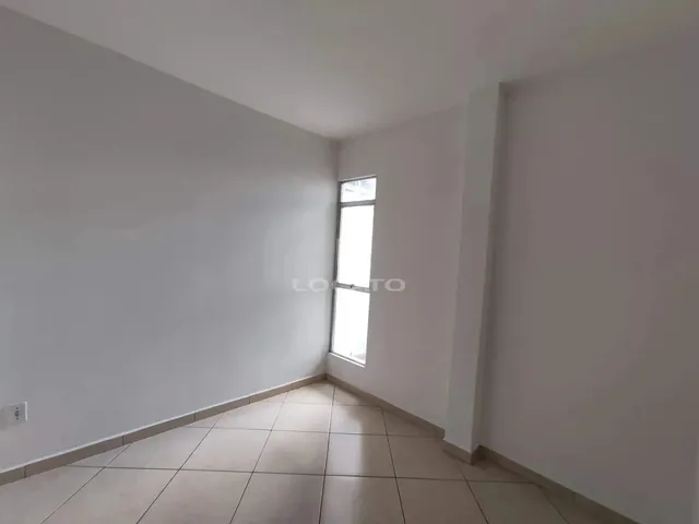 Imagem 3: Apartamento 02 Quartos para Locação