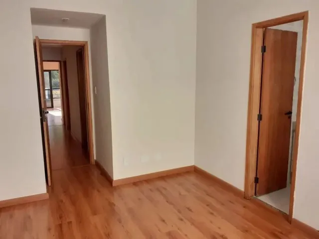 Imagem 10: Excelente Apartamento com 3 Quartos, Suíte, Sacada e Ótima Localização Próximo À